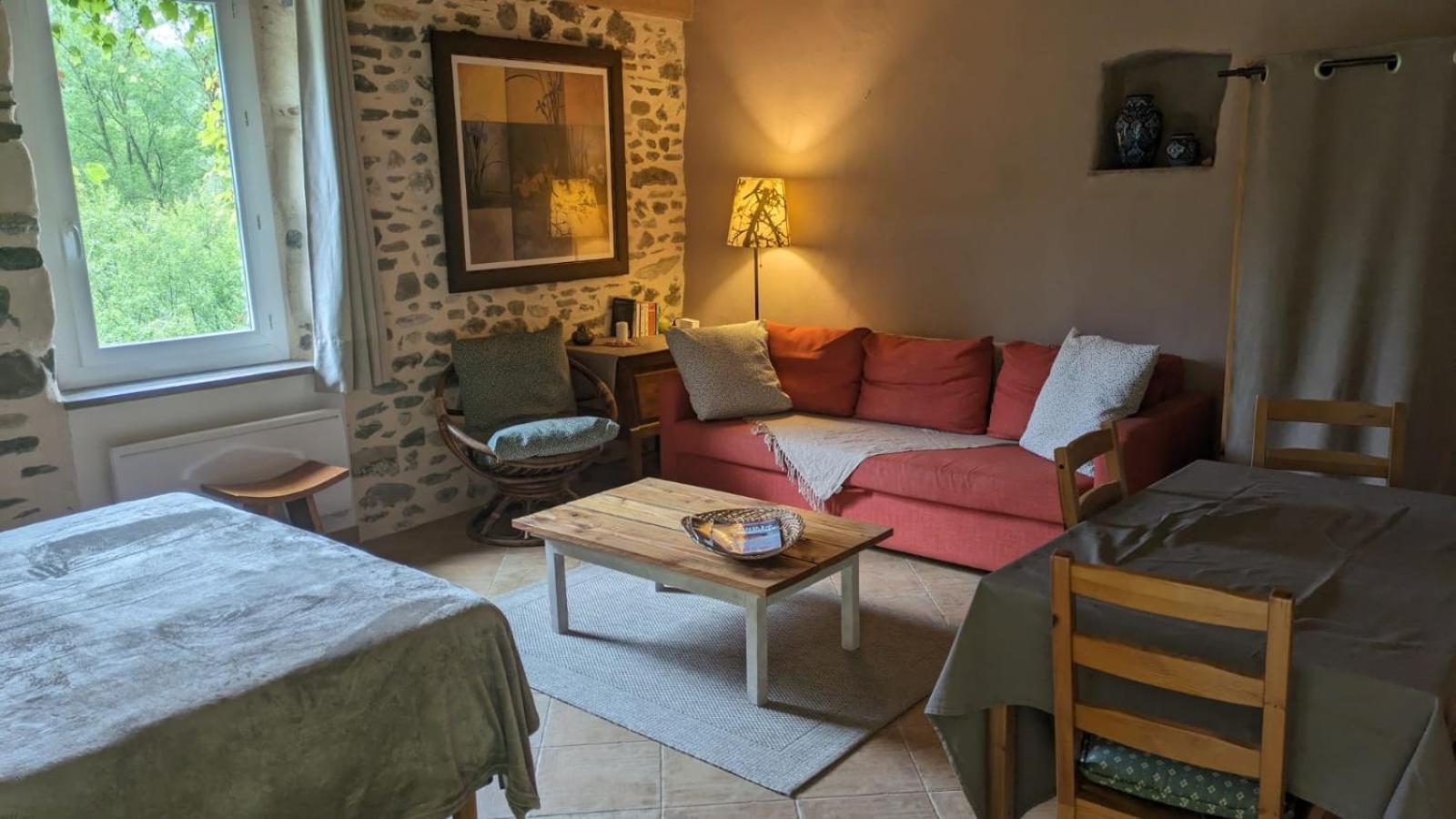 Bed and Breakfast Les Jardins De Lumiere Brusque Exteriér fotografie